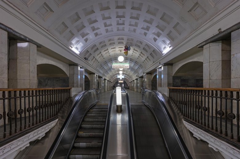 Охотный ряд станция метро