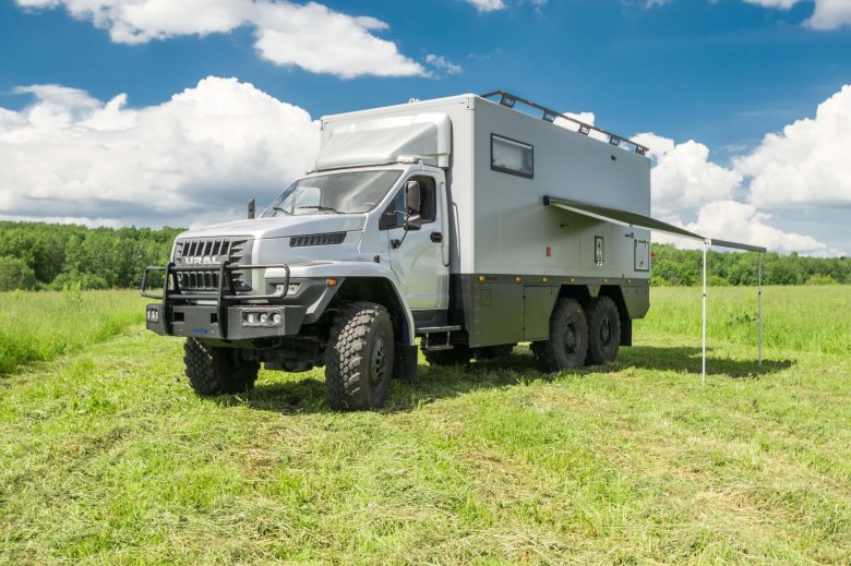 Урал некст 6х6 автодом