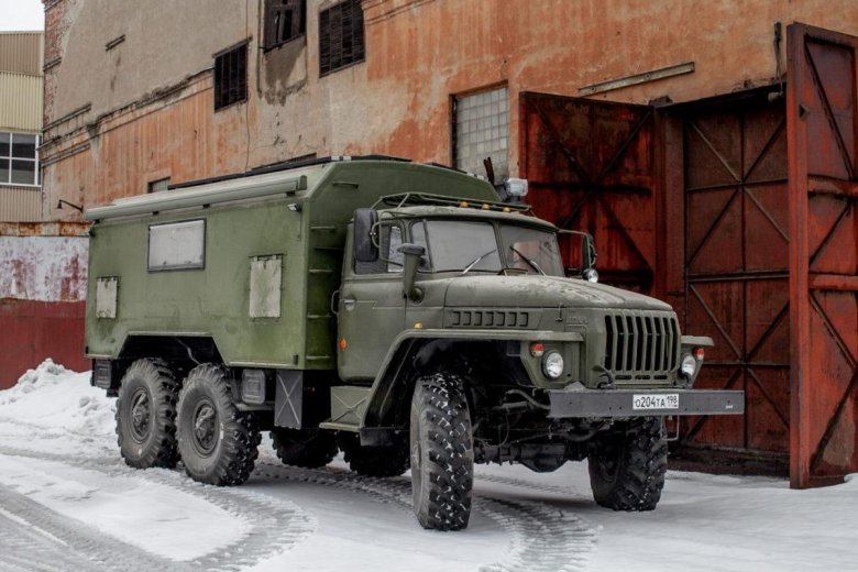 Армейский «урал-4320» кунг