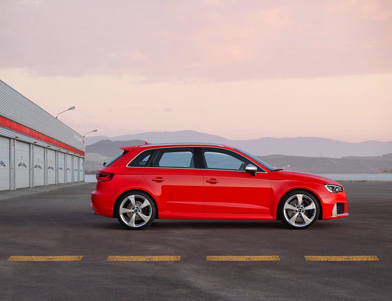 Audi rs3 sportback 2015