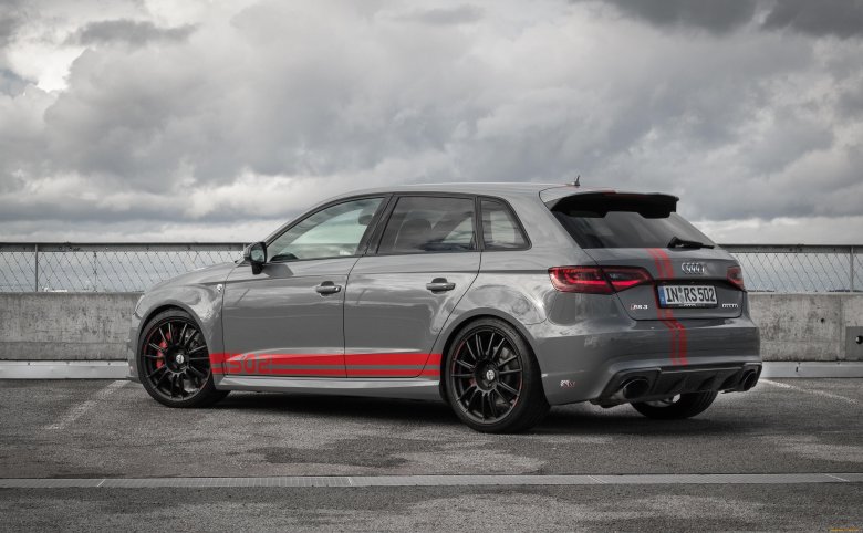 Audi rs 3 8 v