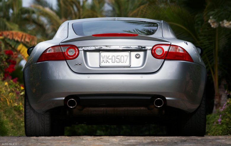 Jaguar xk coupe 2006