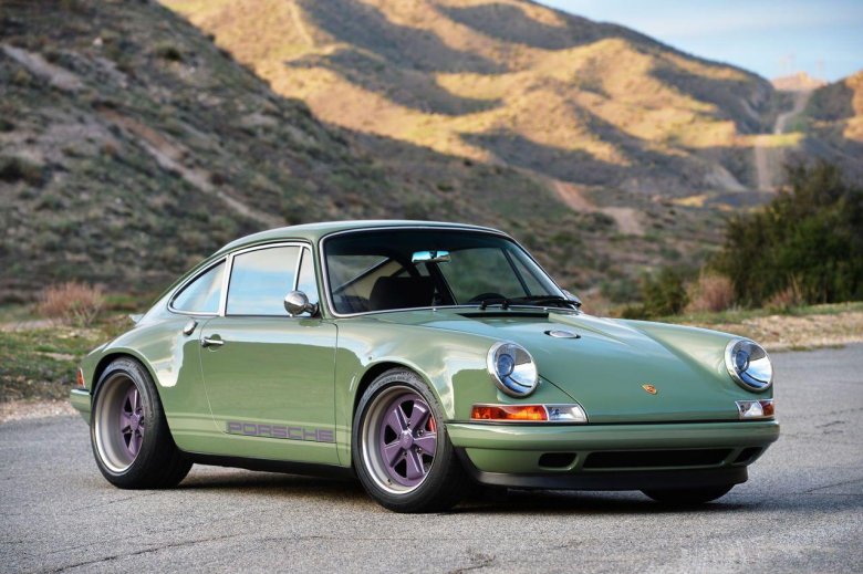 Porsche 911 singer