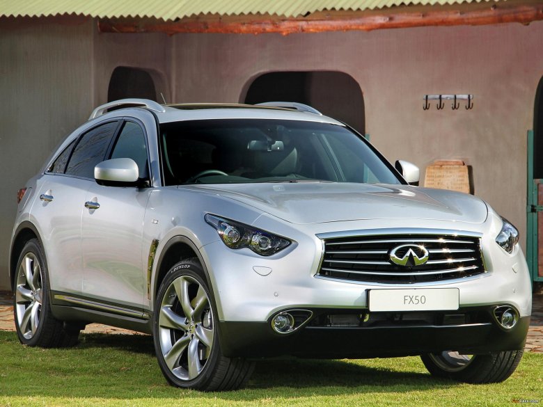 Автомобиль инфинити
