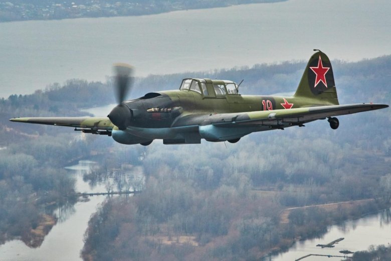 Штурмовик ильюшин ил-2