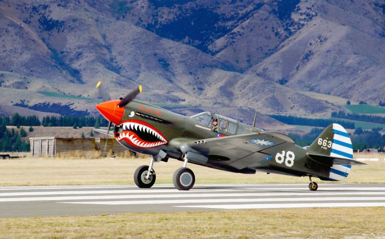 Curtiss p-40