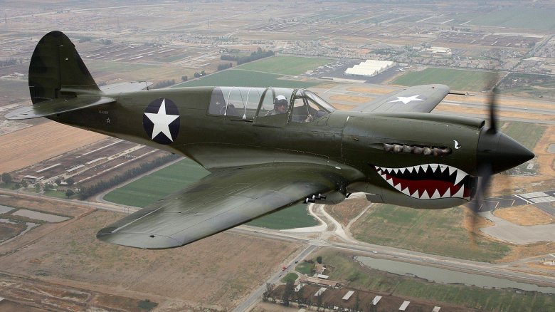 P-40 warhawk