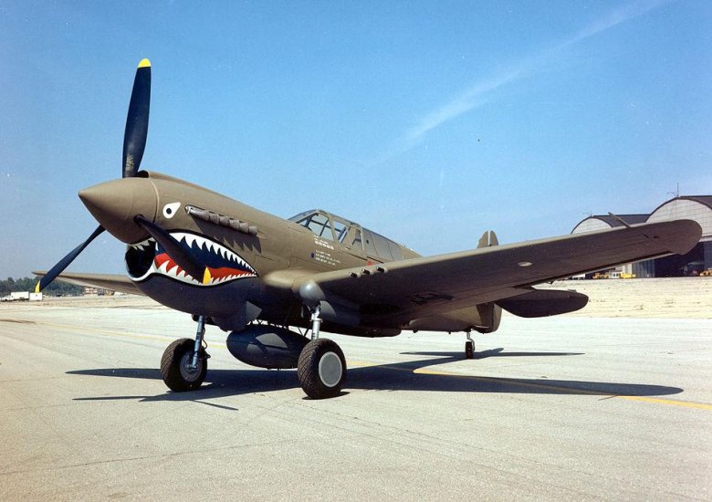 Curtiss p-40e kittyhawk