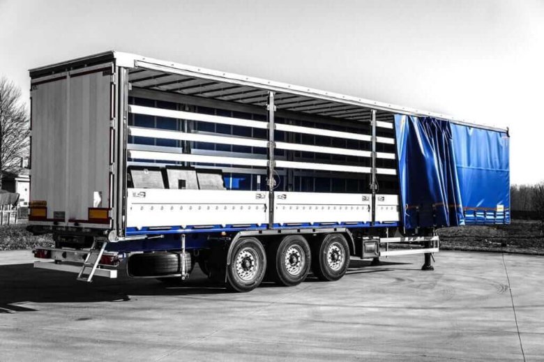 Шторный полуприцеп orthaus