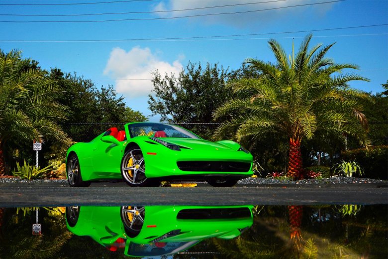 Green ferrari