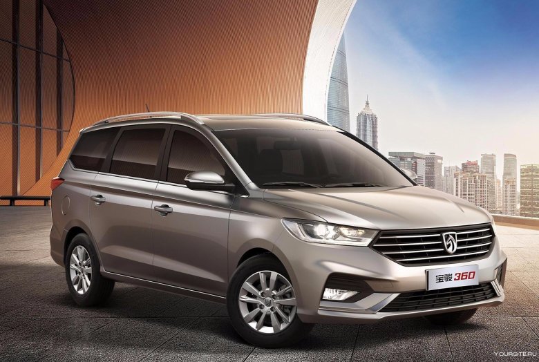 Китайский минивэн baojun 730