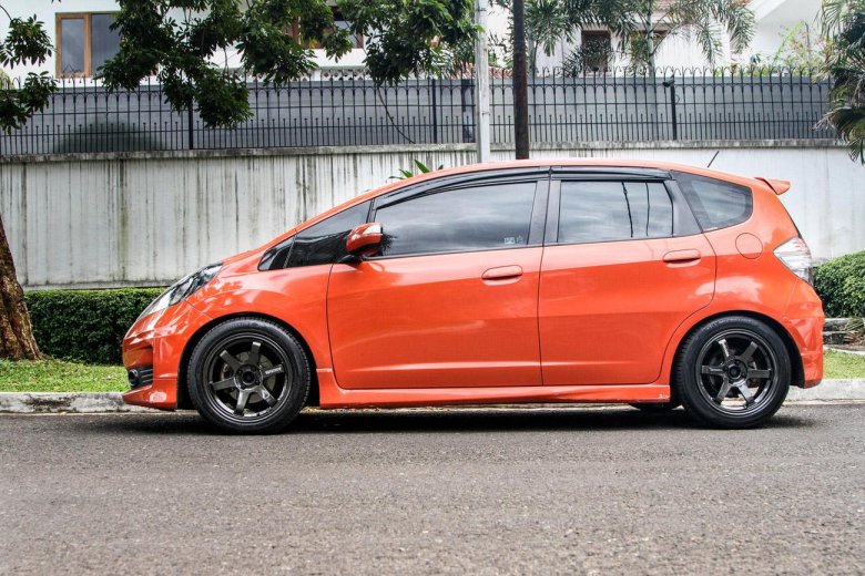 Honda fit te37