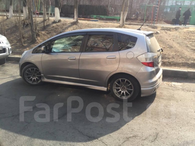 Honda fit rs r16