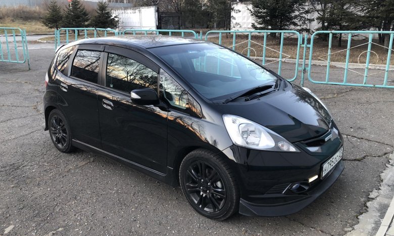 Хонда фит 2008 черный