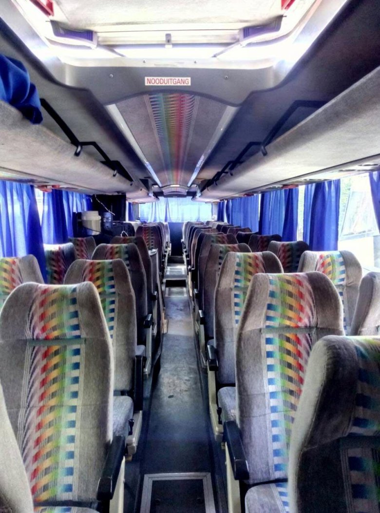 Автобус 49 мест