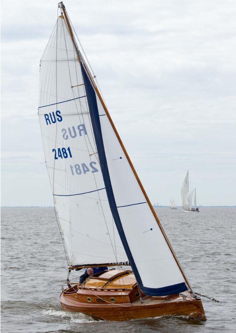 Швертбот 470