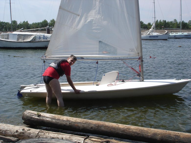 Швертбот оптимист