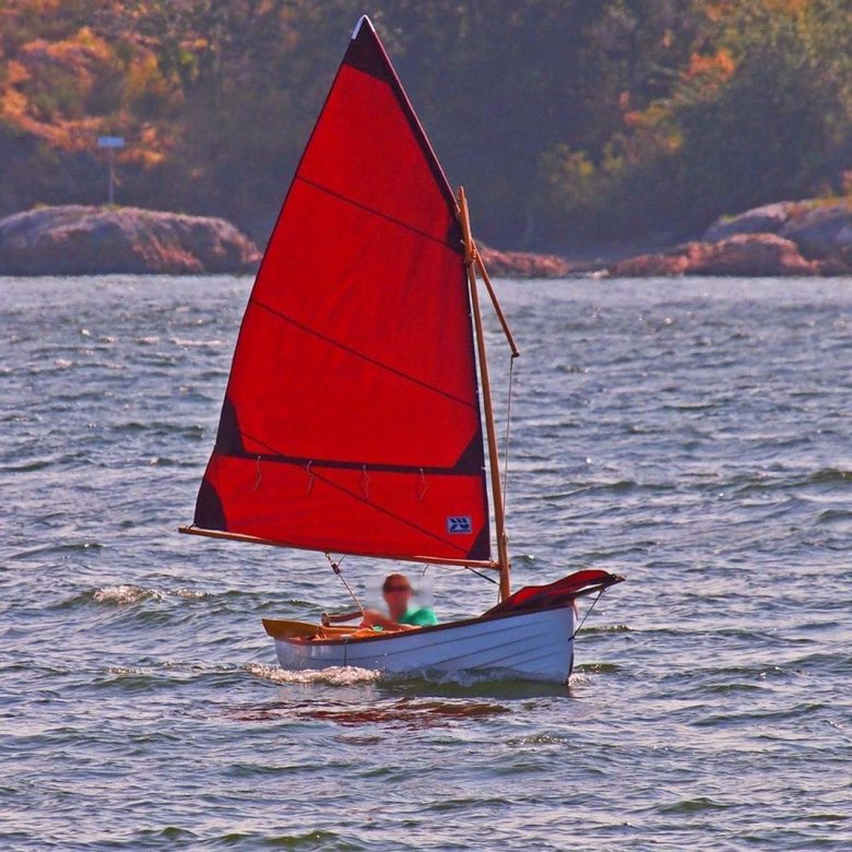 Парусные лодки