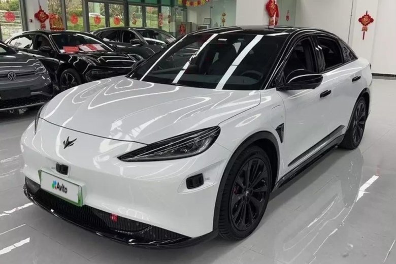 Электромобиль huawei hi arcfox