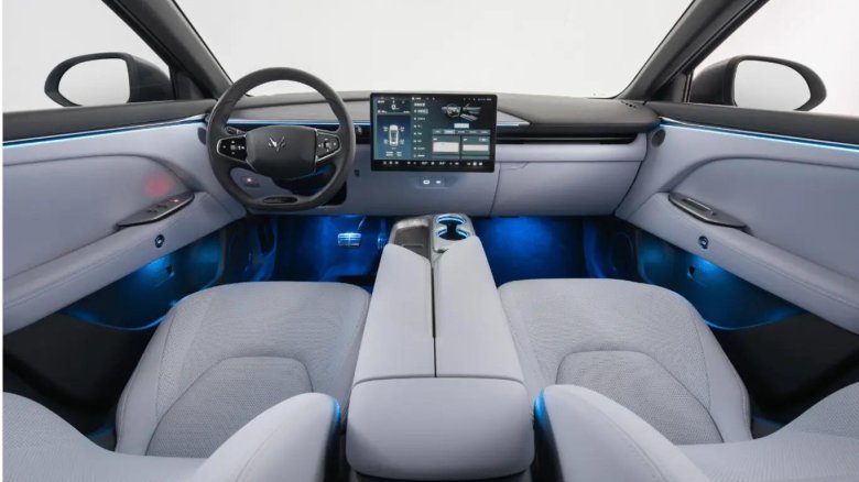 Электрический внедорожник