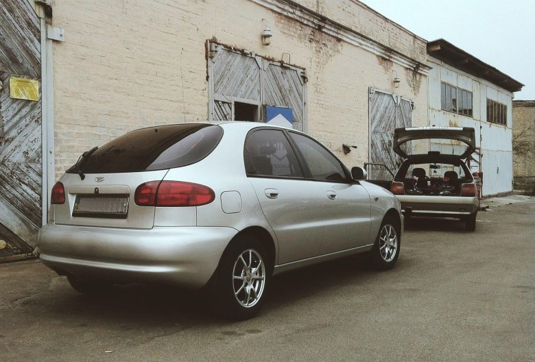 Chevrolet lanos hatchback