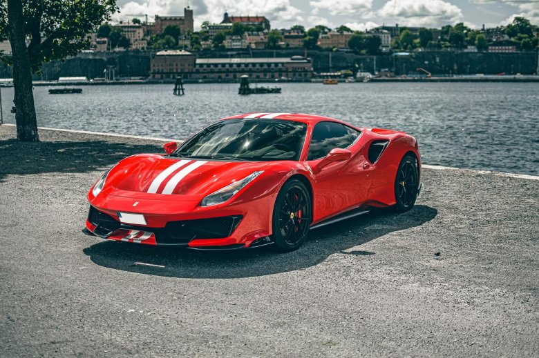 Ferrari 488 gtb