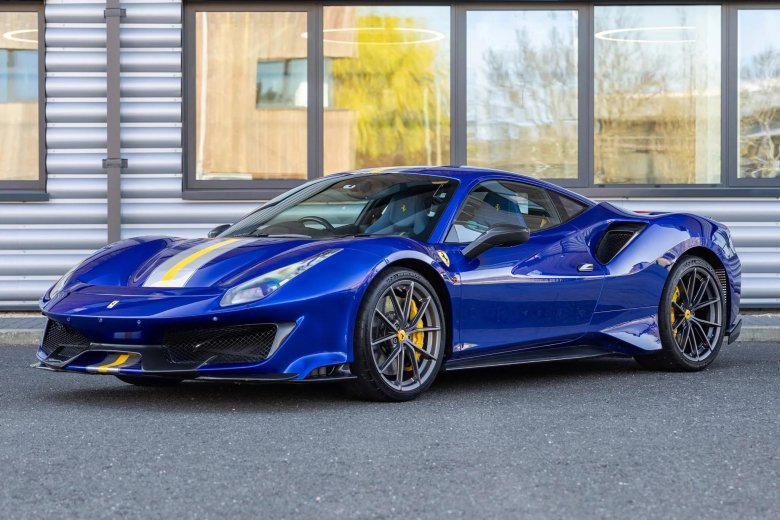 Ferrari 488 pista