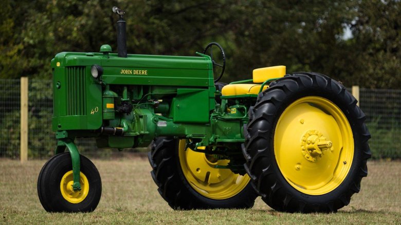 Трактор джон дир john deere