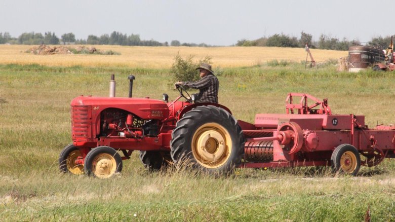 Фермерский трактор