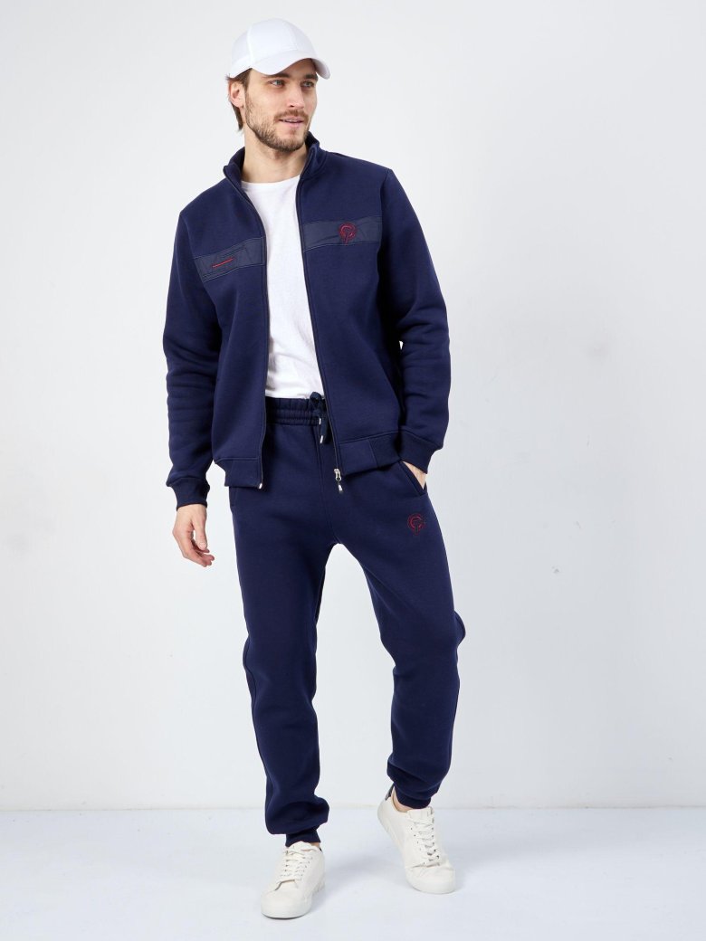 Спортивные костюмы мужские