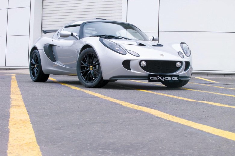 Машина лотус exige s