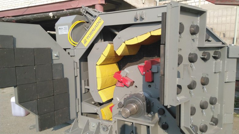 Роторная дробилка торнадо 150