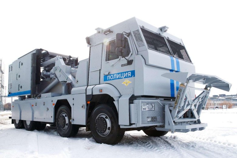 Машина для разгона митингов