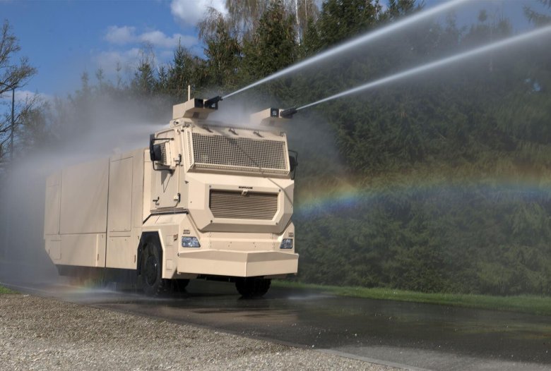 Броневики lapd водомет