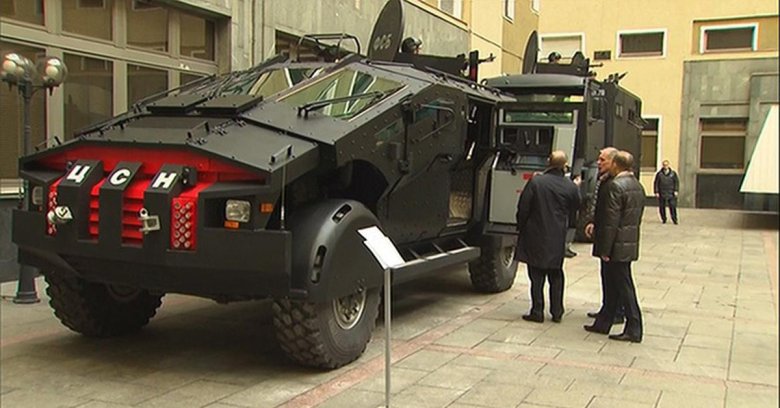 Каратель фалькатус бронеавтомобиль