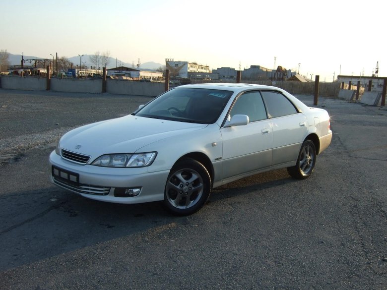 Toyota windom 2000