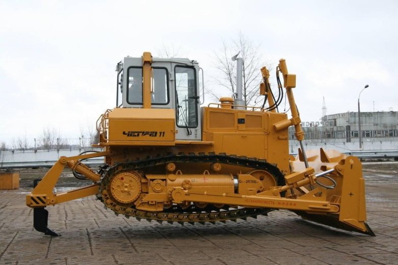 Бульдозер чтз б10м