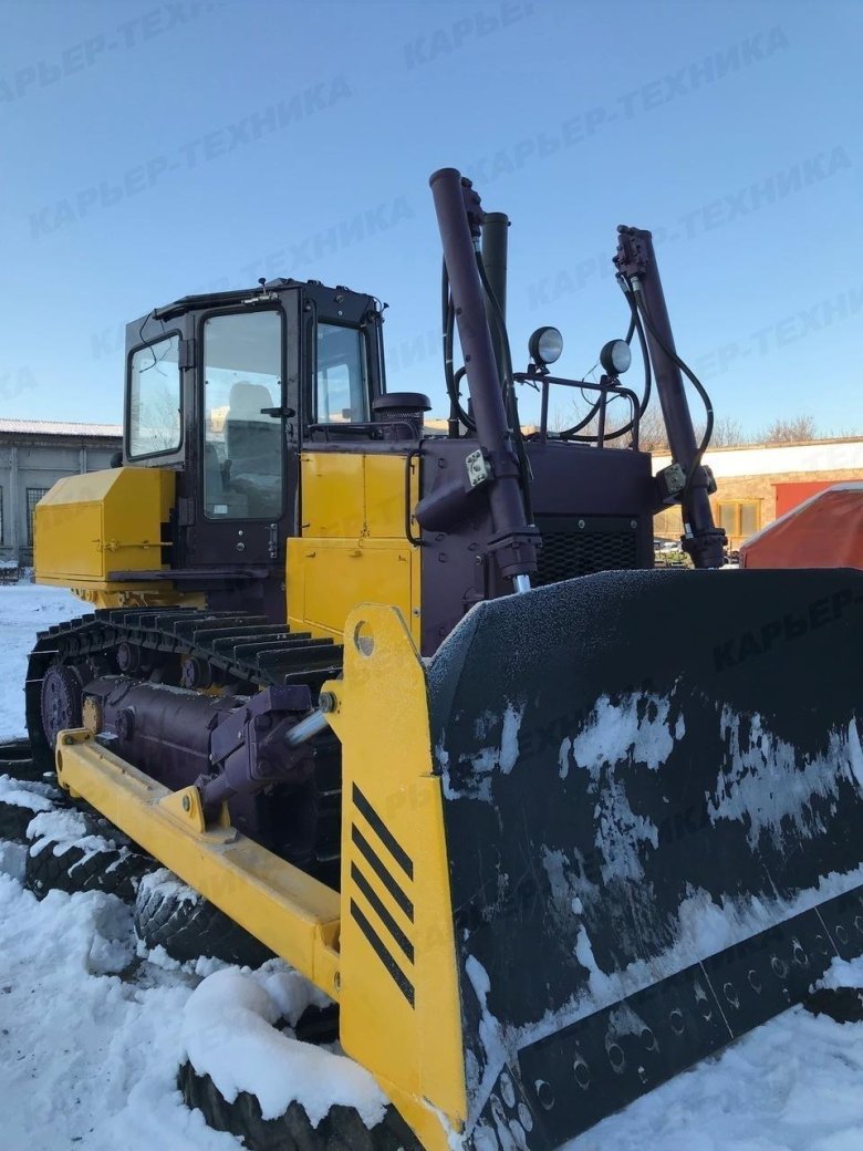 Бульдозер чтз б11
