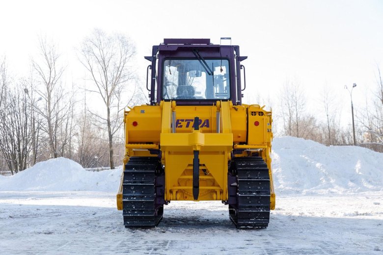 Бульдозер четра т11 болотоход