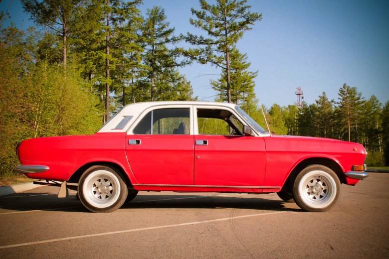 Волга газ 2410 красный металлик