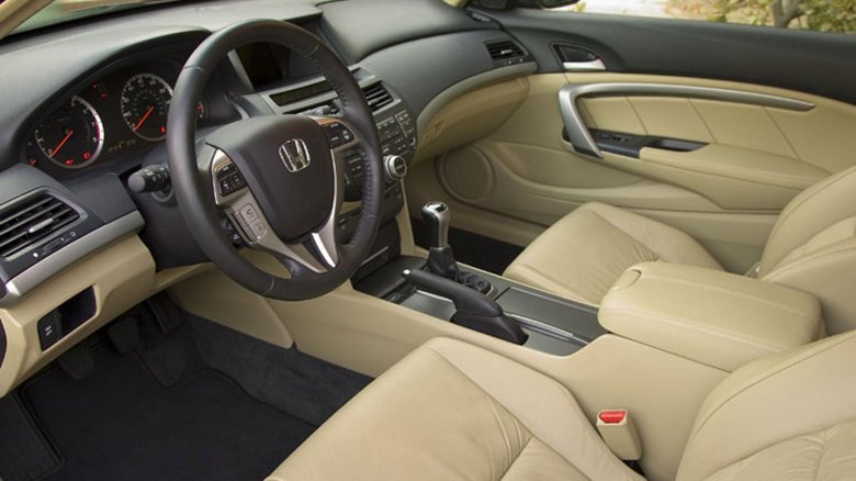 Honda accord 2012 салон
