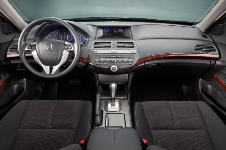 Honda accord crosstour 2010