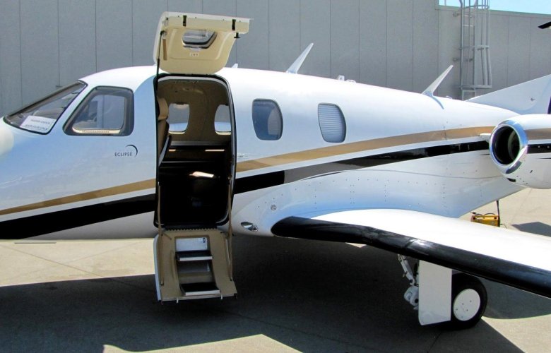 Eclipse 500 jet