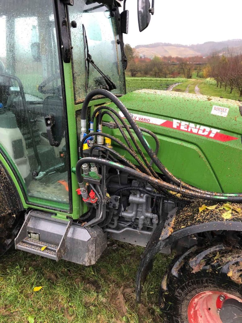 Трактор фендт