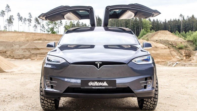 Tesla model x внедорожник