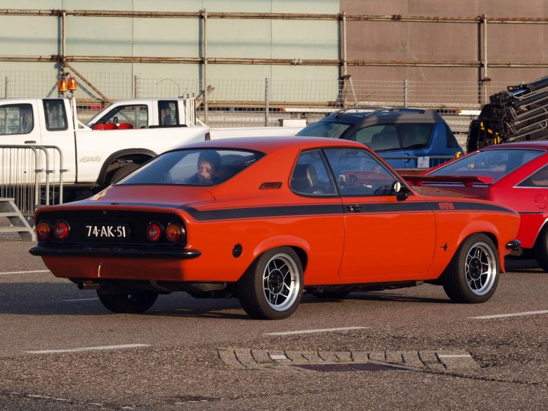 Opel manta a gt