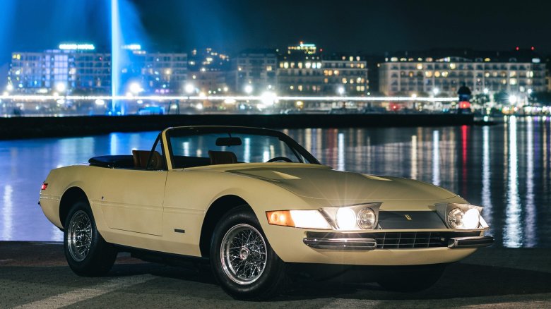 Rolls-royce phantom vii