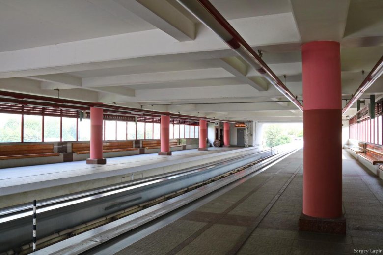 Станция академика королева монорельс