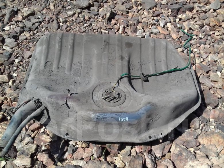 Топливный бак ниссан