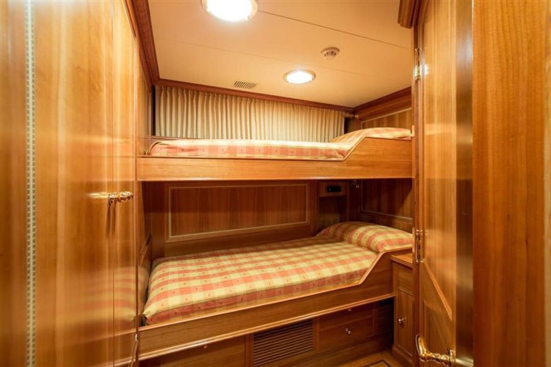 Яхта интерьер